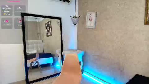 miladiosa online show from 10-23-25, 12:15