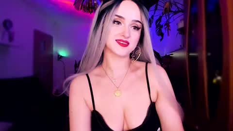 MiladyJolie online show from 12-22-24, 12:16