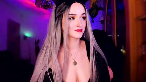 MiladyJolie online show from 01-11-25, 04:06
