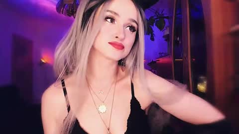 MiladyJolie online show from 03-04-25, 01:34