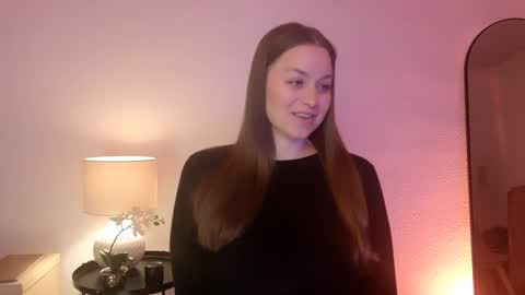 Mila Fleur online show from 01-31-25, 08:32