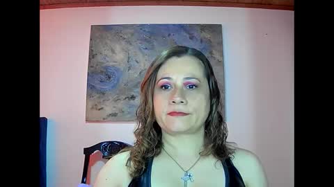 Snapshot of milagros_latin chatting on 09-29-25, 01:27 milagros_latin online show from 09-29-25, 01:27