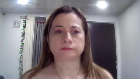 milagros_latin online show from 11-02-25, 05:15