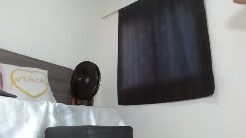 mila online show from 02-09-25, 03:11