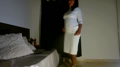 mila online show from 09-16-25, 03:07