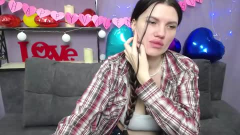 Snapshot of milaloona chatting on 02-13-25, 02:52 Milaloona online show from 02-13-25, 02:52