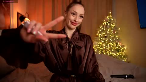 Mila online show from 01-10-26, 03:08