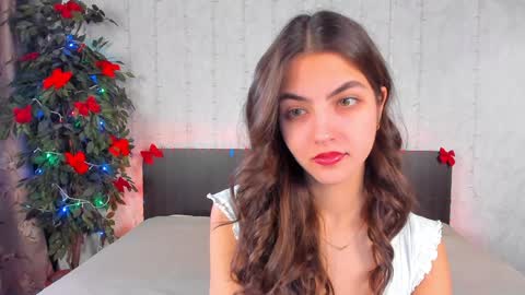 Snapshot of milana_crystal_ chatting on 01-23-25, 08:15 Milana online show from 01-23-25, 08:15