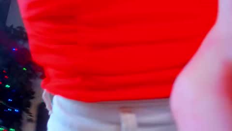 Snapshot of milana_crystal_ chatting on 10-30-25, 08:16 Milana online show from 10-30-25, 08:16