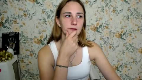 Milana online show from 09-30-25, 06:18