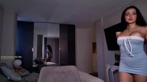 Snapshot of milana_desire chatting on 02-27-26, 10:43 milana online show from 02-27-26, 10:43