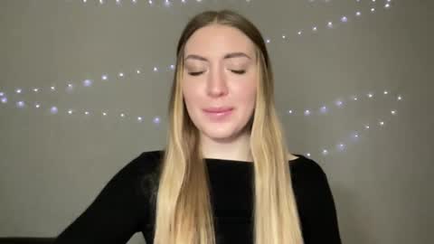 Milana online show from 12-08-24, 06:17