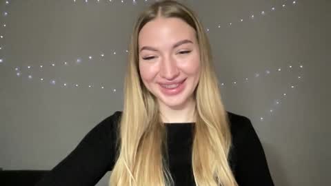 Milana online show from 12-26-24, 11:54