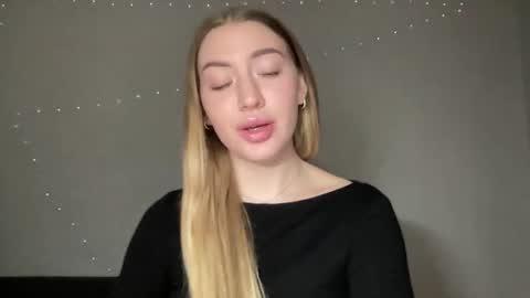 Milana online show from 12-28-24, 04:30