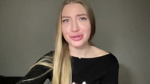 Milana online show from 12-28-24, 07:33