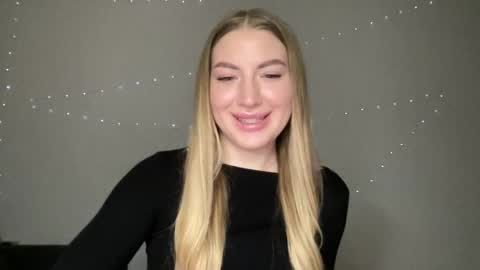 Milana online show from 12-29-24, 12:45