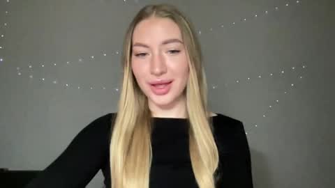 Milana online show from 12-29-24, 07:32