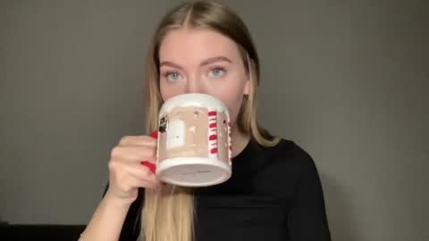 Milana online show from 01-10-25, 07:00