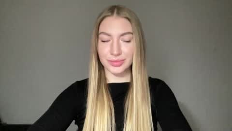 Milana online show from 01-12-25, 11:50