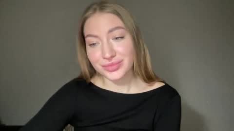 Milana online show from 01-15-25, 06:29