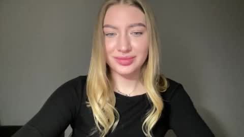 Milana online show from 01-18-25, 09:45