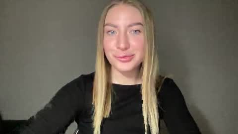 Milana online show from 01-19-25, 08:41