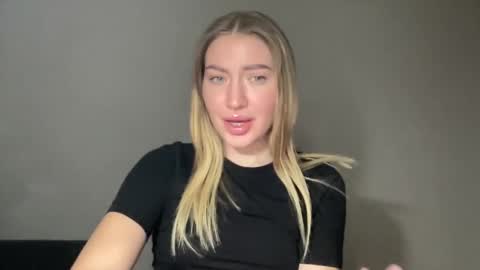 Milana online show from 01-22-25, 08:28