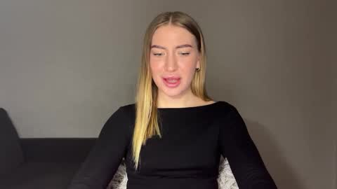 Milana online show from 02-02-25, 05:26