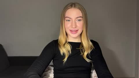 Milana online show from 02-03-25, 12:25