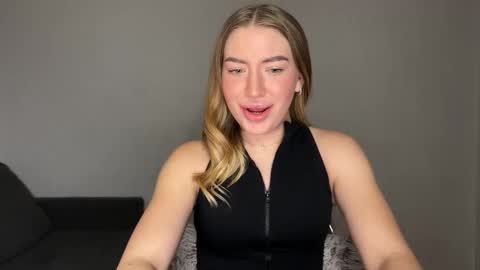 Milana online show from 02-07-25, 07:27