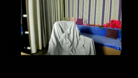 MilanaAlvis online show from 11-15-25, 03:08