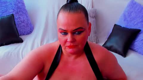 Lana online show from 02-24-25, 10:15