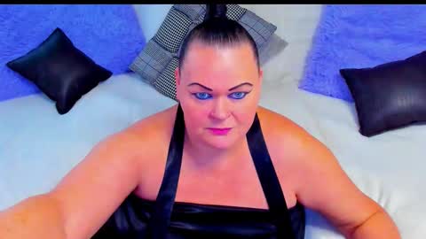 Lana online show from 12-03-25, 11:08