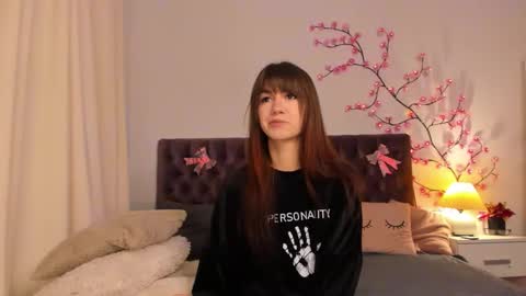 Snapshot of milanahottss chatting on 02-22-26, 06:57 Milana online show from 02-22-26, 06:57