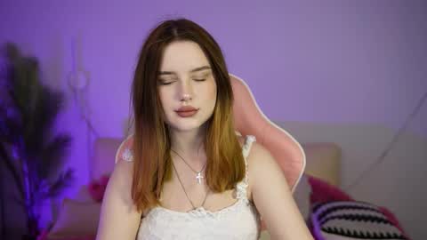 milanamoons online show from 09-13-25, 12:16