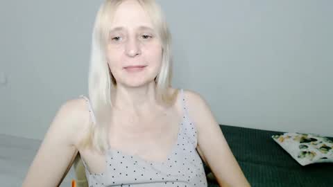 Milena online show from 02-09-25, 03:01