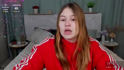 Snapshot of milanaxhoney chatting on 03-02-26, 12:46 milanaxhoney online show from 03-02-26, 12:46