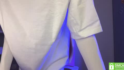 Mila online show from 12-14-24, 10:34