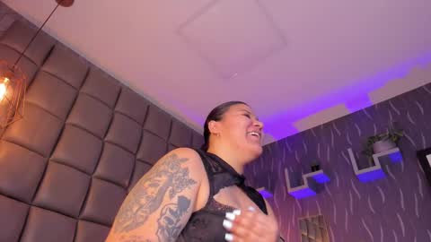 Snapshot of mile_u chatting on 09-14-25, 03:16 Milena online show from 09-14-25, 03:16