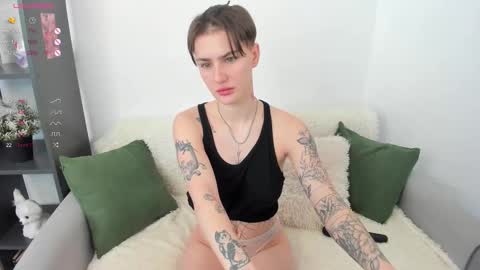 milenakeeks online show from 03-09-26, 08:07