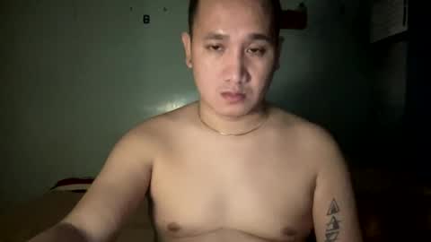 Snapshot of miles202395232 chatting on 10-12-25, 04:17 miles202395232 online show from 10-12-25, 04:17