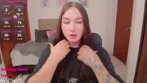 Miley online show from 09-24-25, 01:58