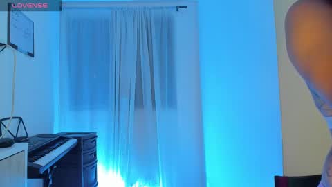 miley_kane online show from 01-13-25, 07:54