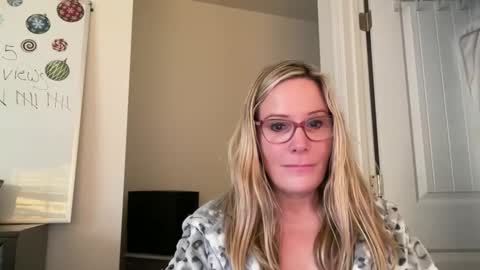 MIlf Goddess online show from 01-12-25, 09:51