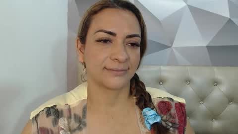 milf_hugeboobs online show from 01-12-26, 10:53