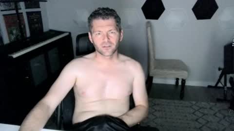 milf_hunter567 online show from 10-25-25, 05:40