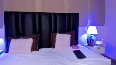 milf_meli online show from 12-02-25, 07:09