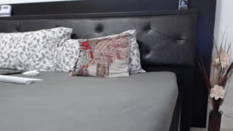 Snapshot of milfbiglips38 chatting on 02-13-25, 12:21 milfa online show from 02-13-25, 12:21