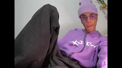 militoveruss2 online show from 03-08-26, 04:27