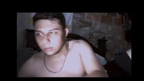 Snapshot of milk_boy25 chatting on 09-16-25, 07:59 milk_boy25 online show from 09-16-25, 07:59